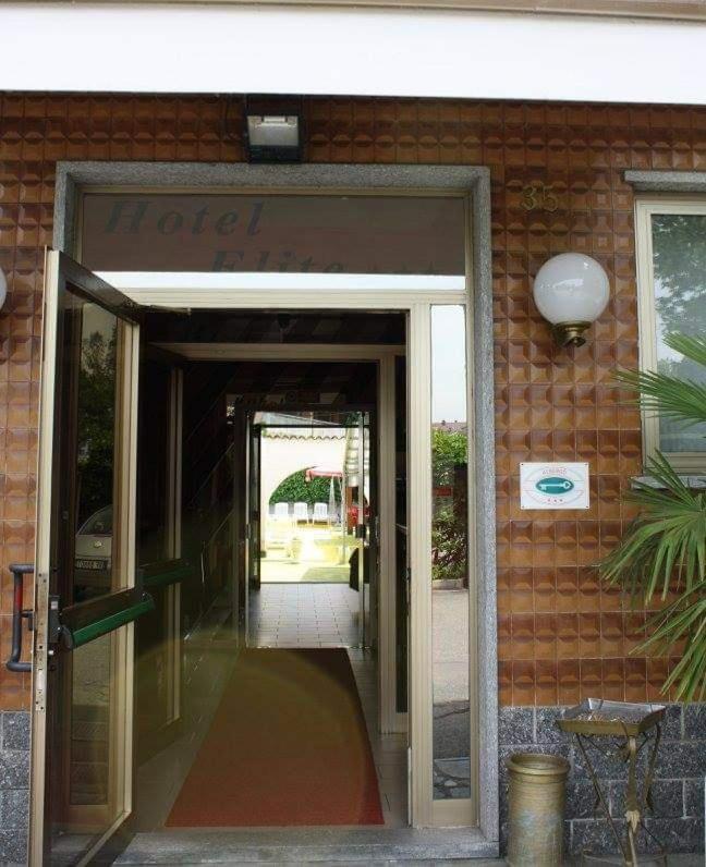 B&B The Sun Swimming & Pool Turin Exterior photo