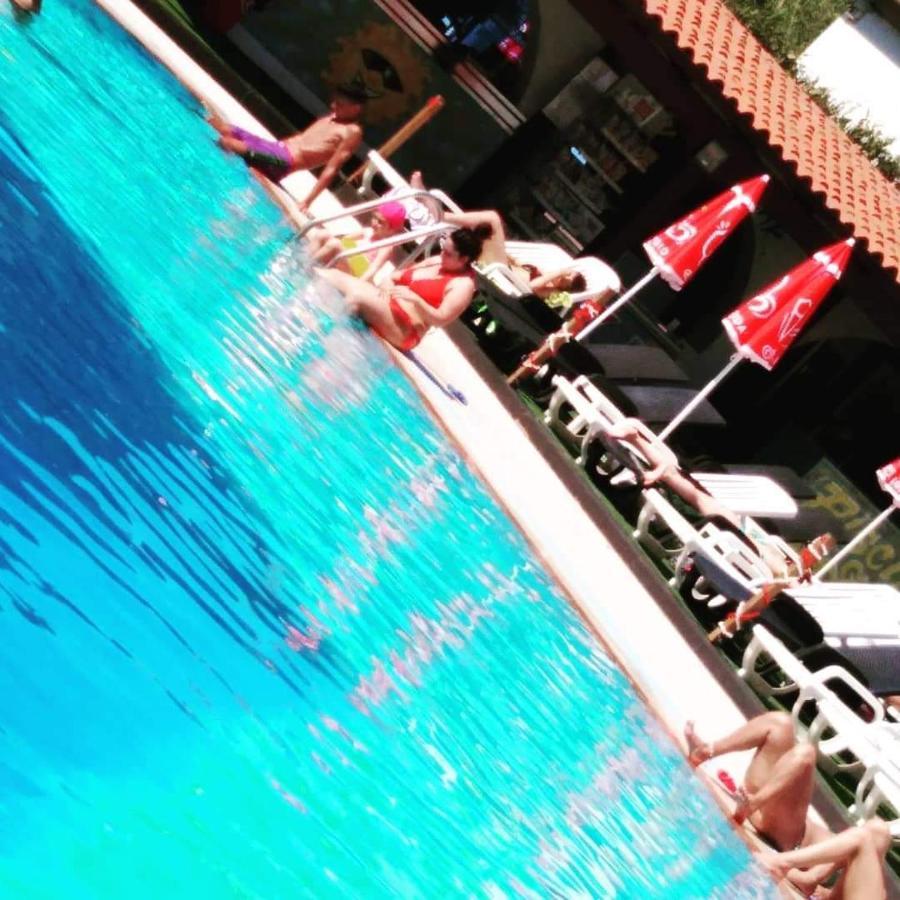 B&B The Sun Swimming & Pool Turin Exterior photo